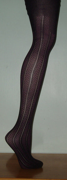 Maroon knit tight